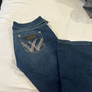 Wrangler Women's Dark Blue Boot Cut Jeans with Embroidered Pocket